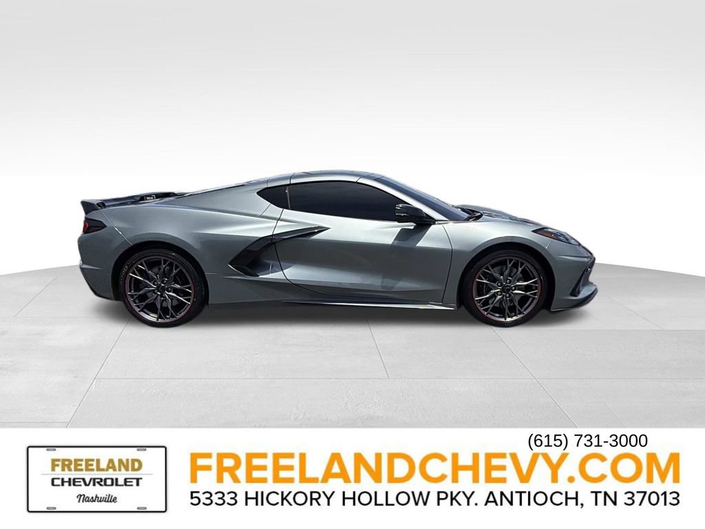 Used 2023 Chevrolet Corvette Stingray Preferred Cpe w/ Z51 Performance Package RWD image 2