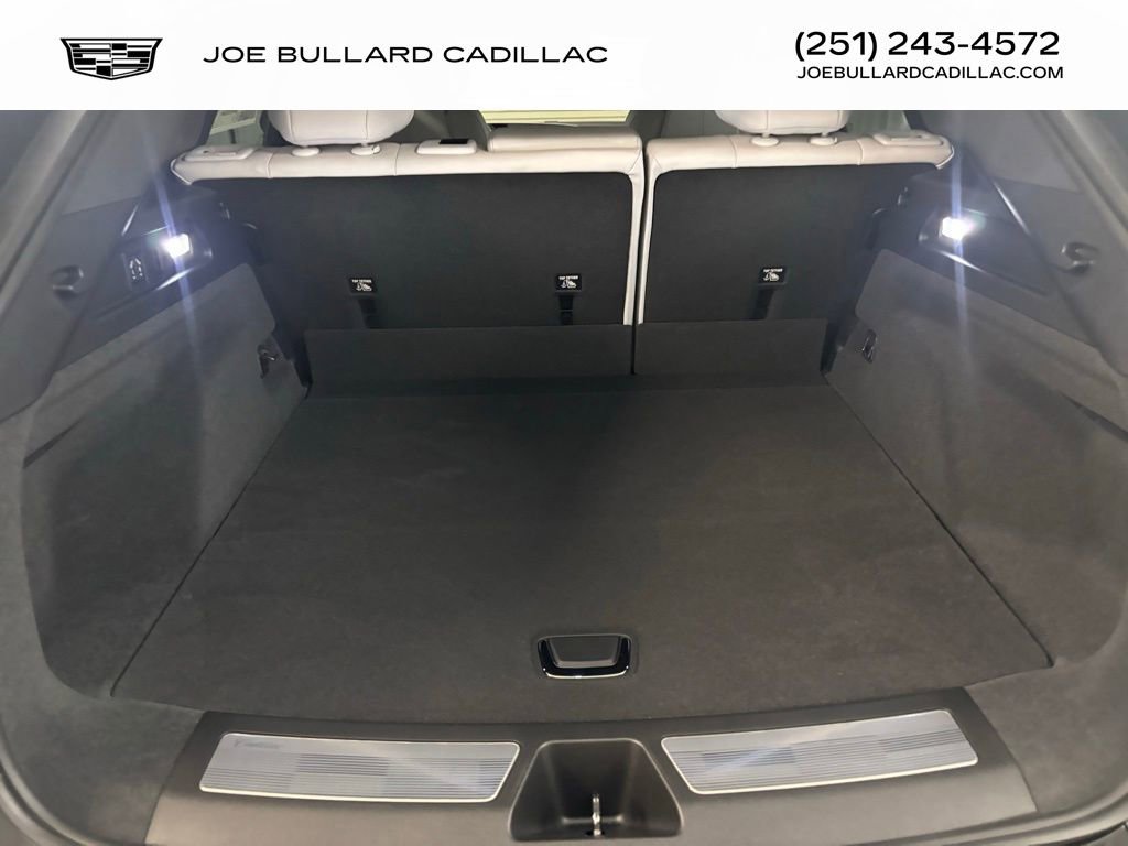 New 2026 Cadillac Lyriq Premium Sport image 21