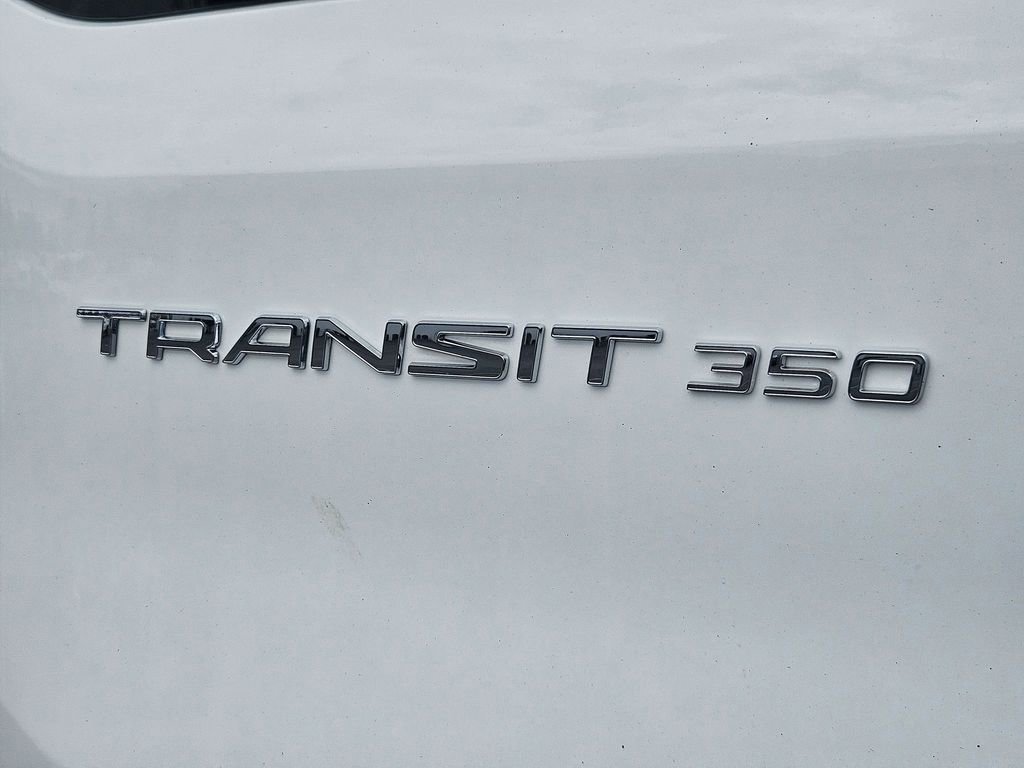 Used 2018 Ford Transit 350 XLT image 25