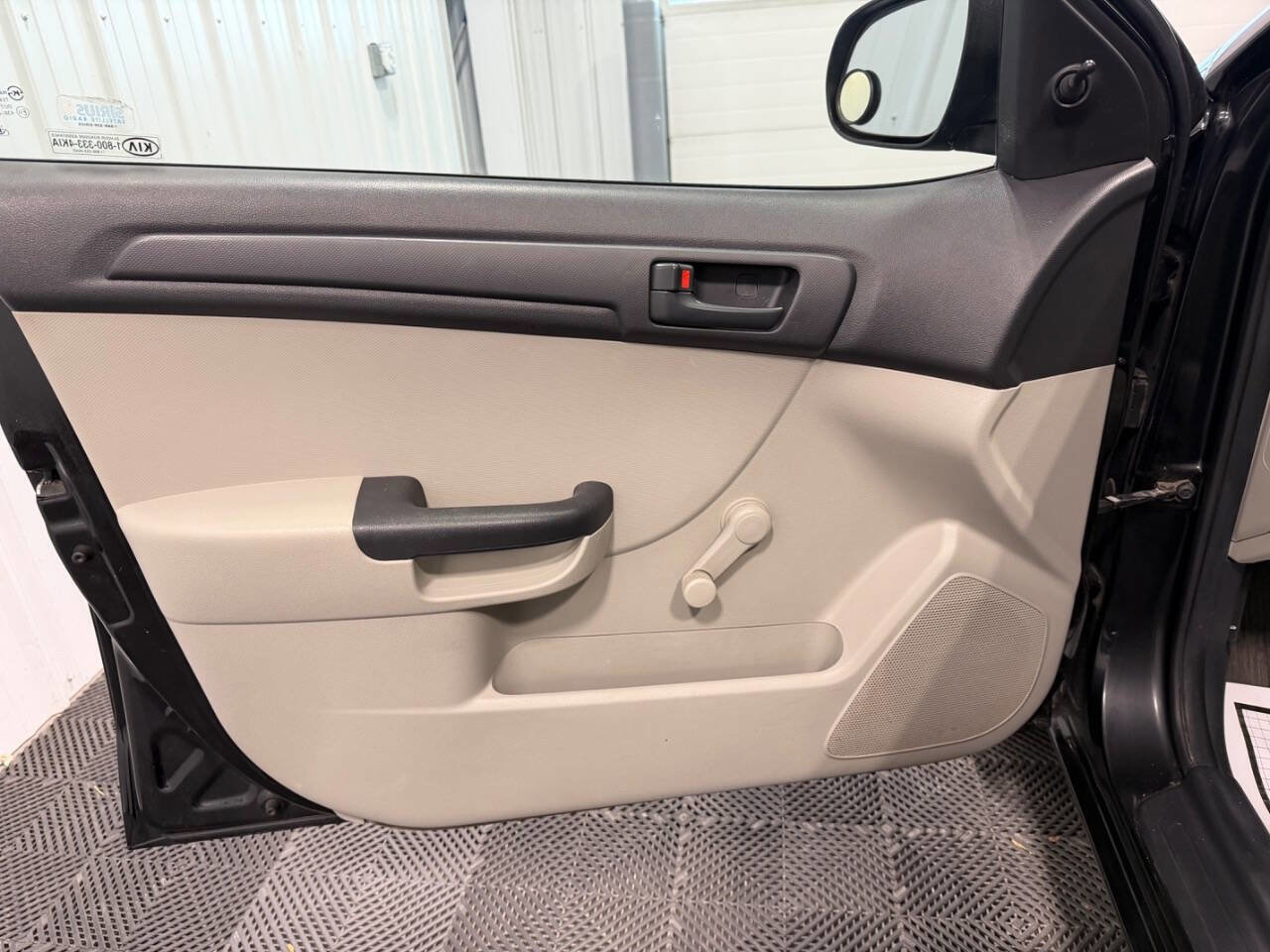 Used 2011 Kia Forte LX image 12