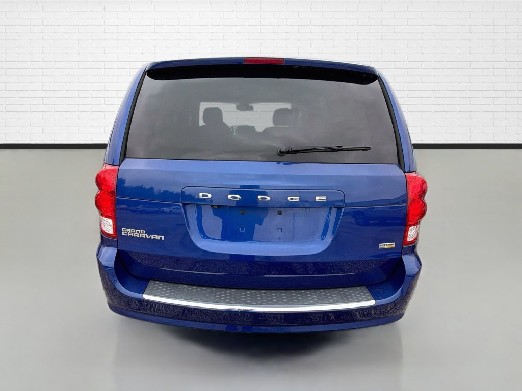 Used 2019 Dodge Grand Caravan SE w/ UConnect Hands-Free Group FWD image 5
