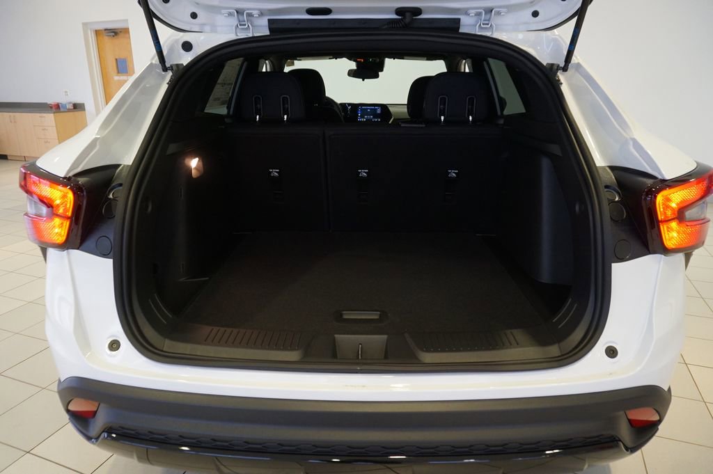 New 2026 Chevrolet Trax RS image 23