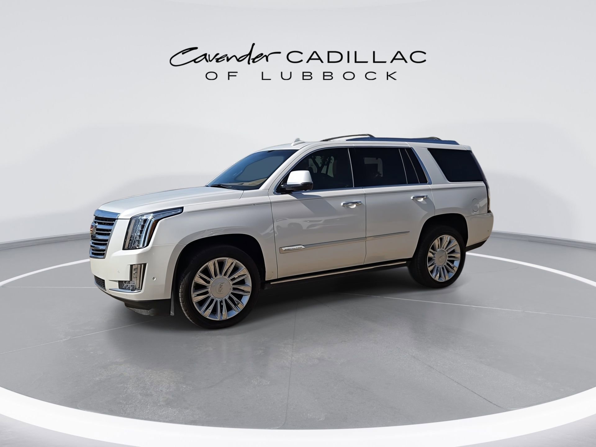 Used 2017 Cadillac Escalade Platinum AWD/4WD image 5