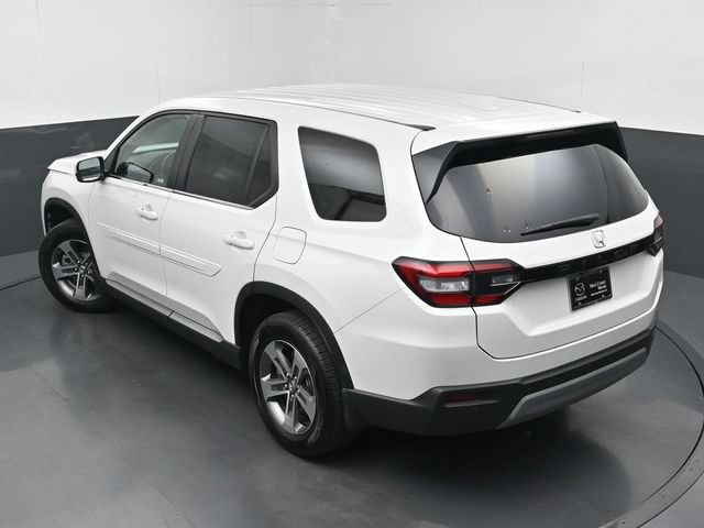 Used 2025 Honda Pilot EX-L image 39
