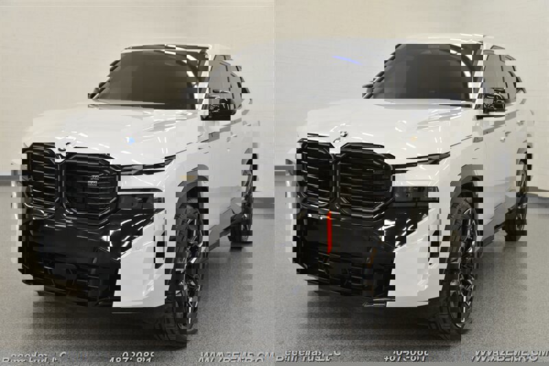 Used 2024 BMW XM image 2