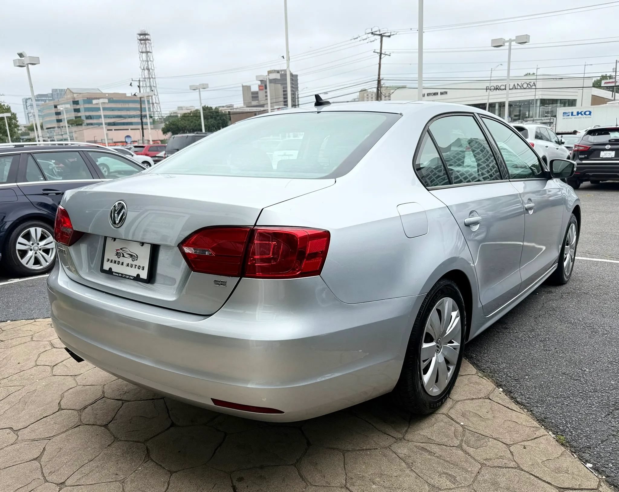 Used 2014 Volkswagen Jetta SE FWD image 7