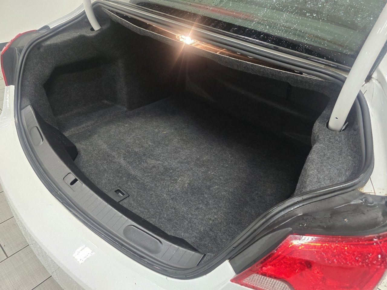 Used 2020 Chevrolet Impala LT image 15