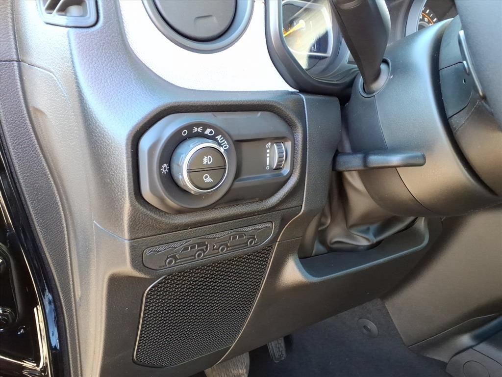 New 2026 Jeep Gladiator Sport AWD/4WD image 18