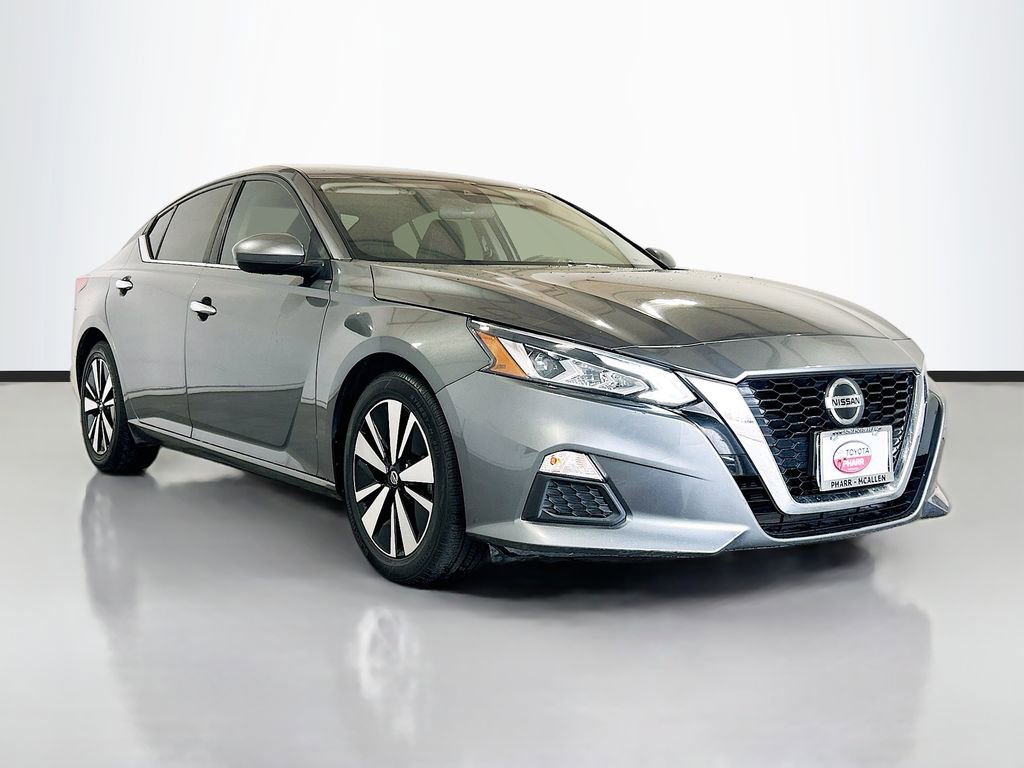 Used 2022 Nissan Altima 2.5 SV FWD image 3