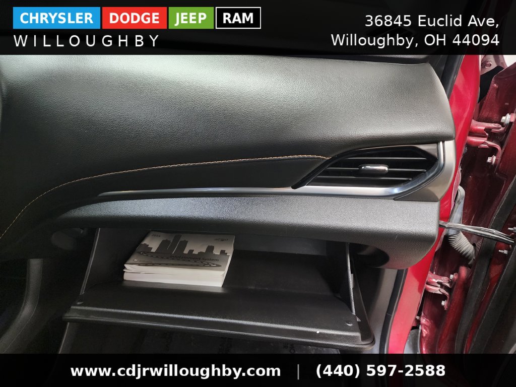Used 2019 Chevrolet Traverse RS w/ LPO, Floor Liner Package AWD/4WD image 40