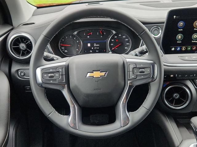 New 2026 Chevrolet Blazer LT w/ Sound & Technology Package FWD image 21