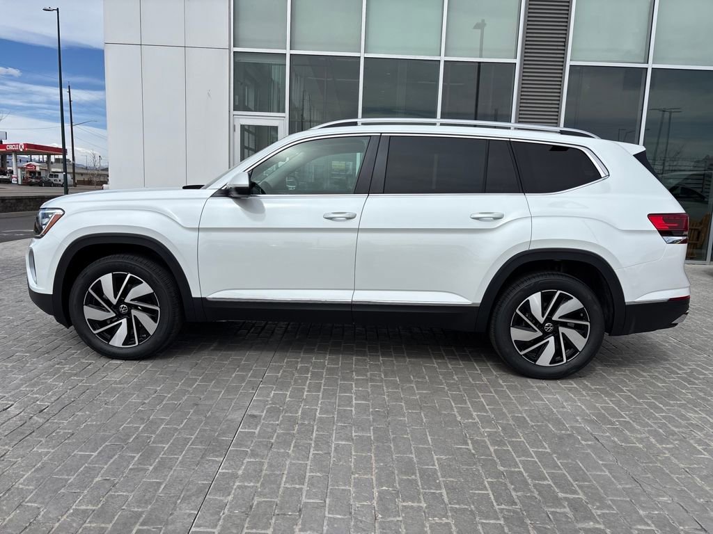 New 2026 Volkswagen Atlas SEL image 2