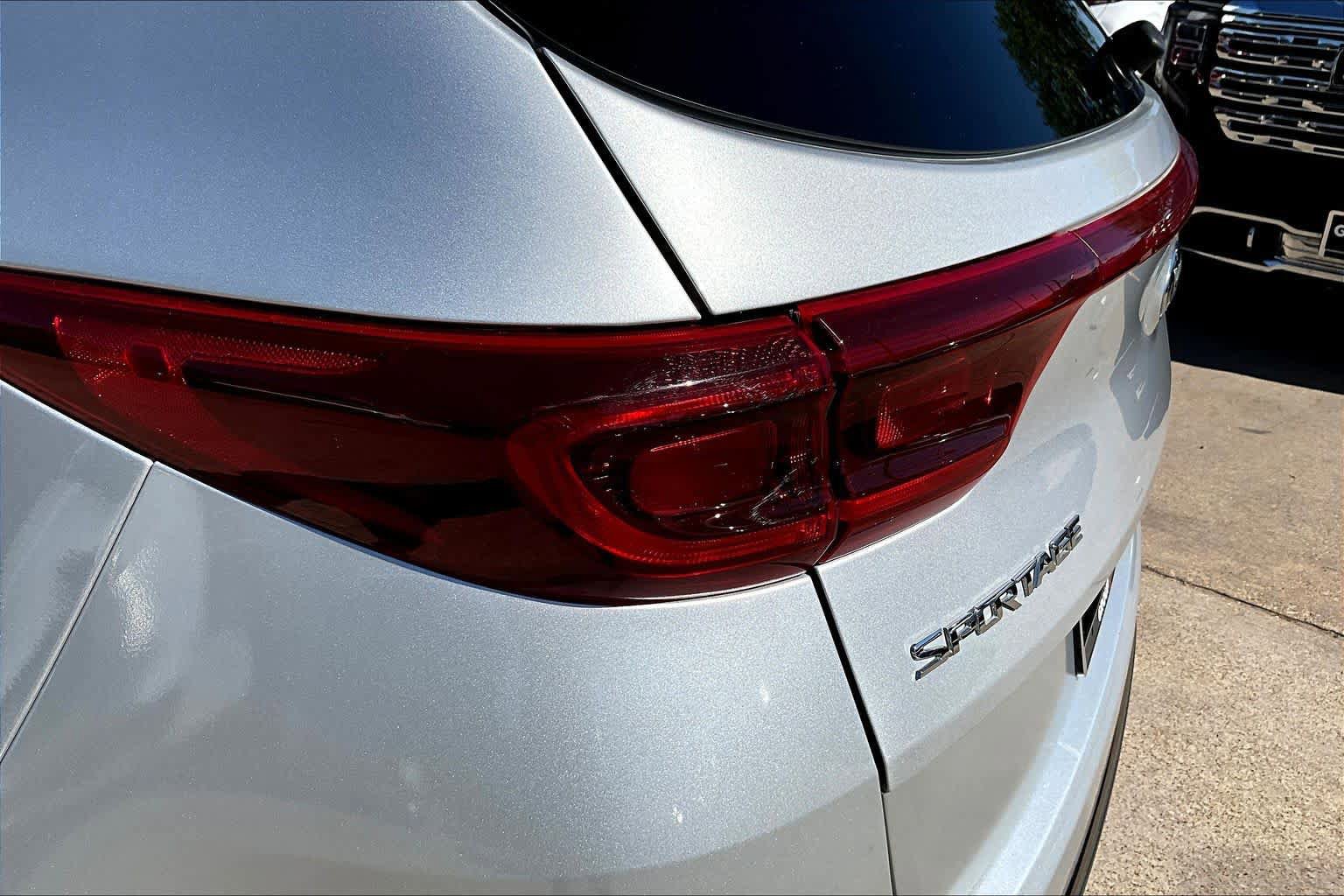 Used 2020 Kia Sportage S w/ S Sunroof Package FWD image 28