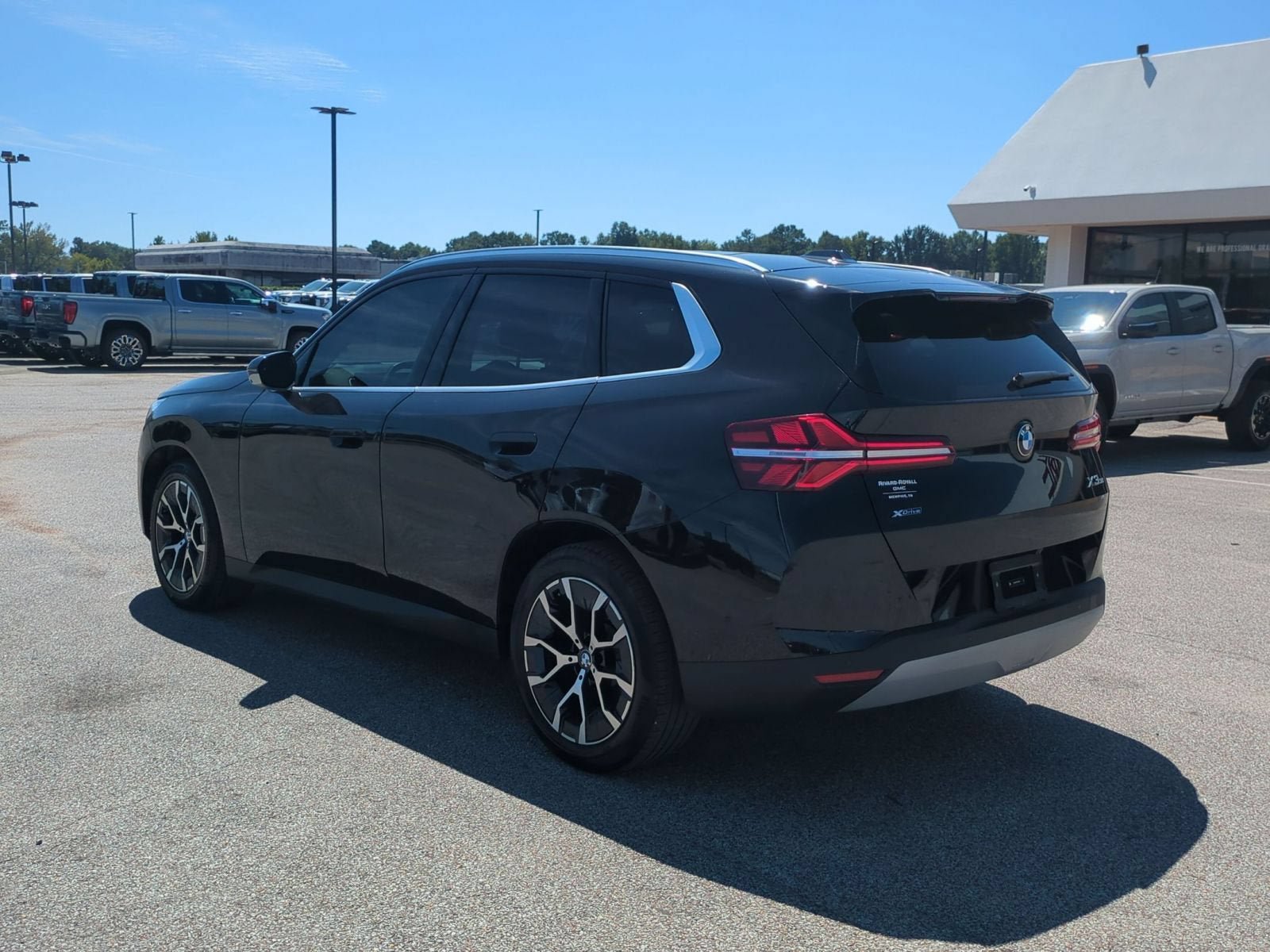 Used 2026 BMW X3 xDrive30i AWD/4WD image 3