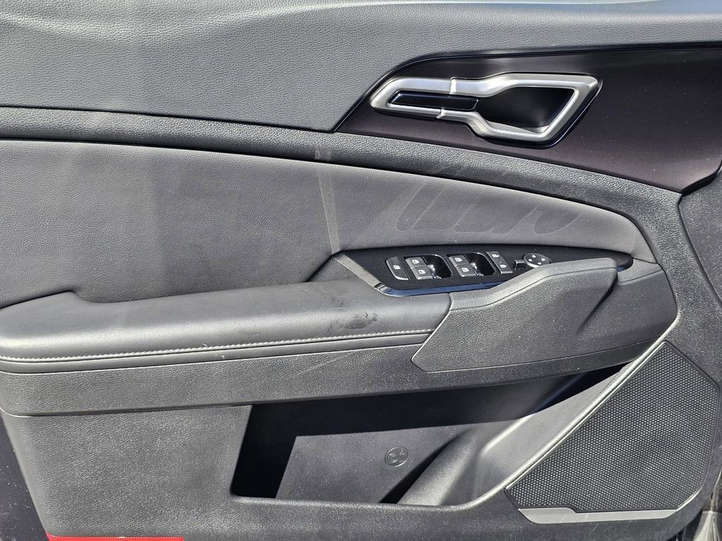 Certified 2024 Kia Sportage EX image 16