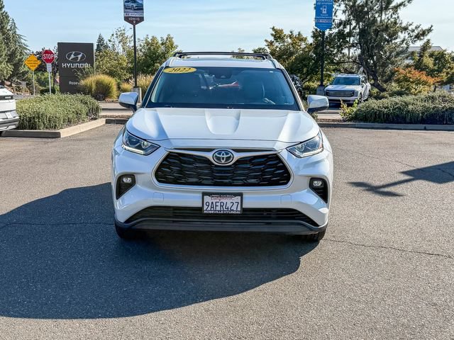 Used 2022 Toyota Highlander Bronze Edition AWD/4WD image 7