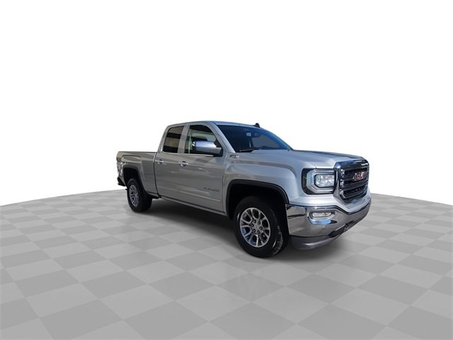 Used 2017 GMC Sierra 1500 SLE w/ SLE Value Package image 2