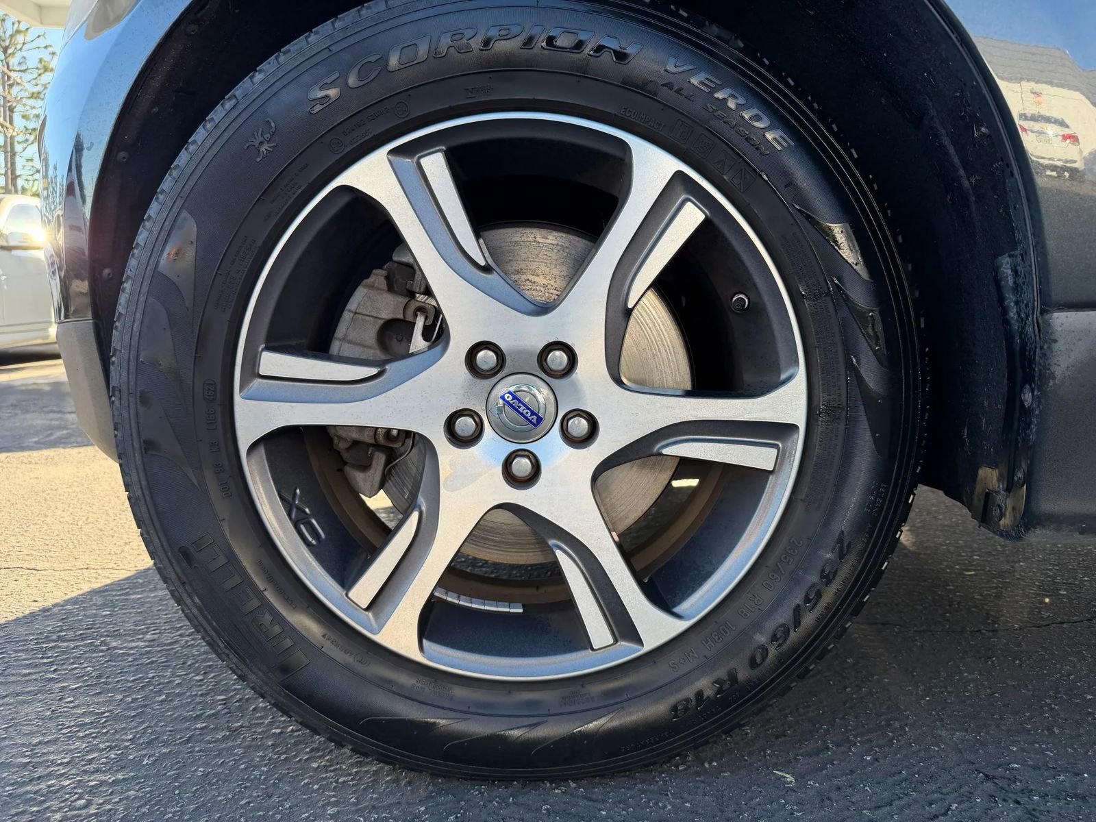 Used 2013 Volvo XC60 T6 image 45