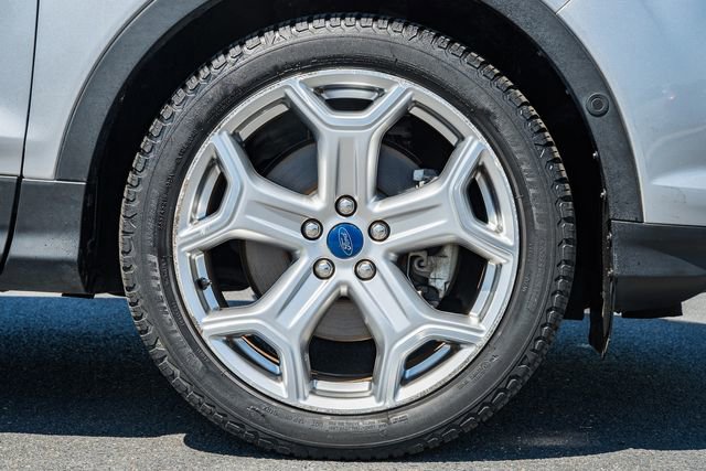 Used 2019 Ford Escape Titanium AWD/4WD image 18