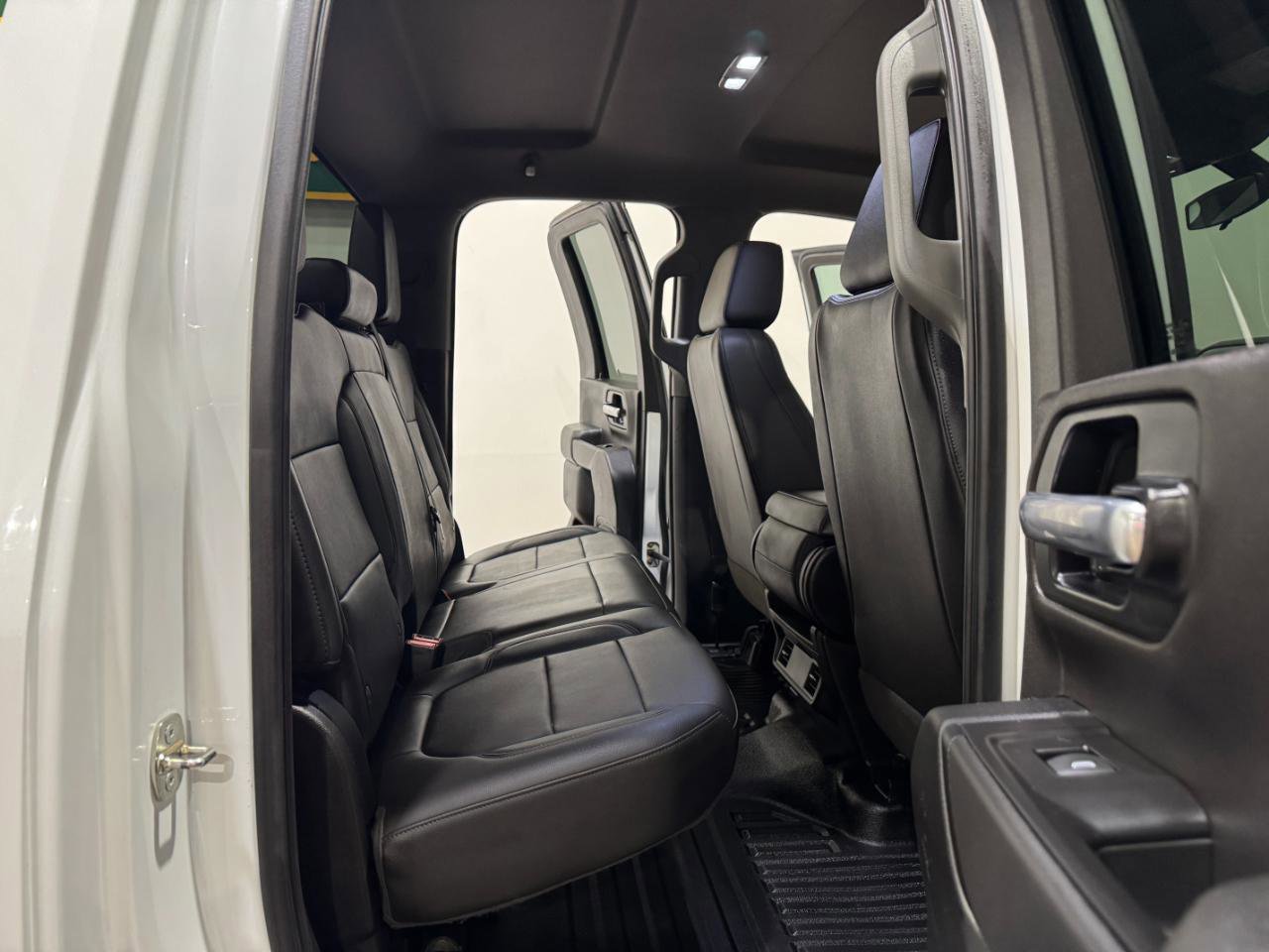 Used 2020 Chevrolet Silverado 2500 W/T w/ WT Fleet Convenience Package image 15