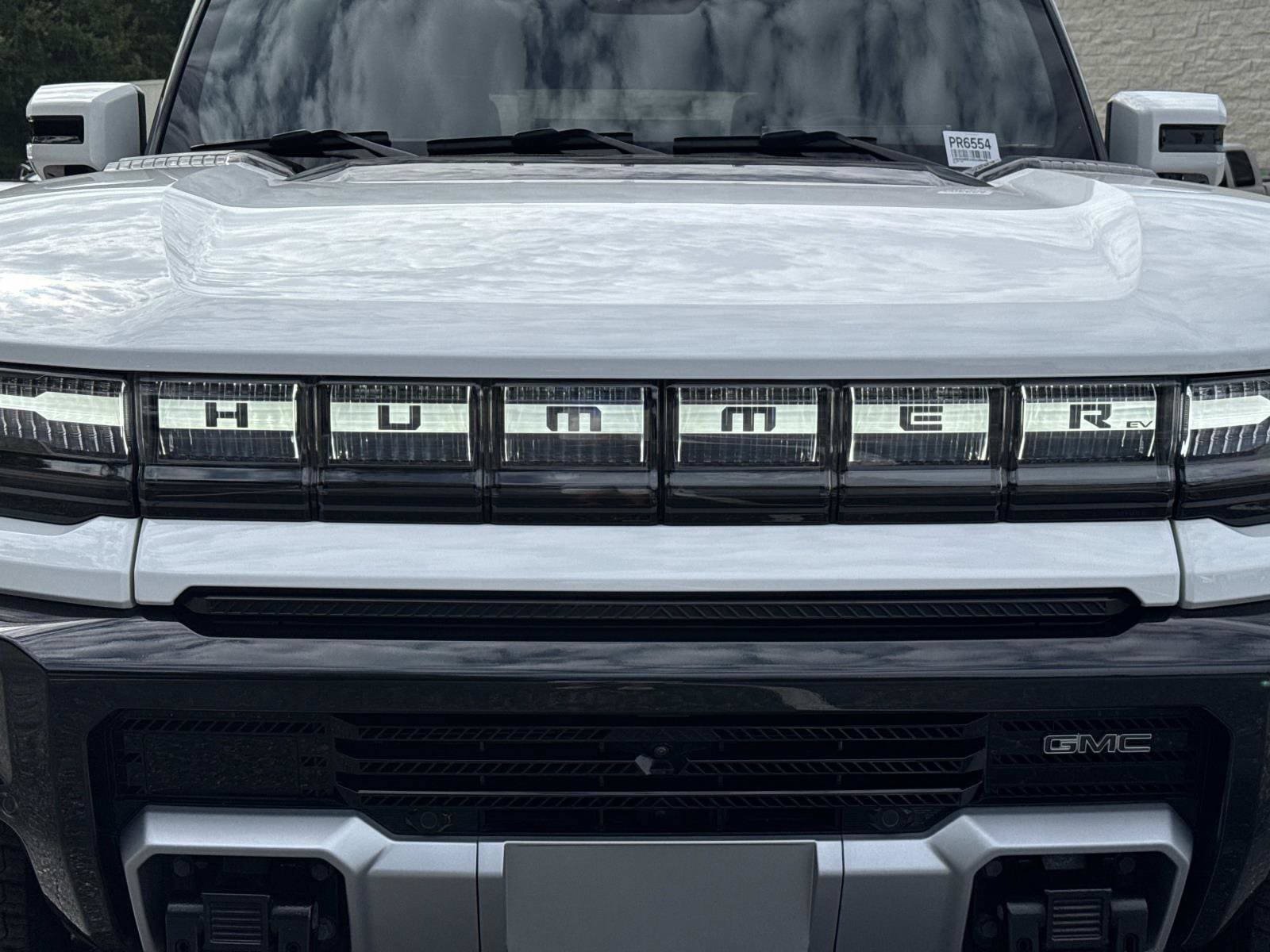 Used 2025 GMC Hummer EV 2X AWD/4WD image 8