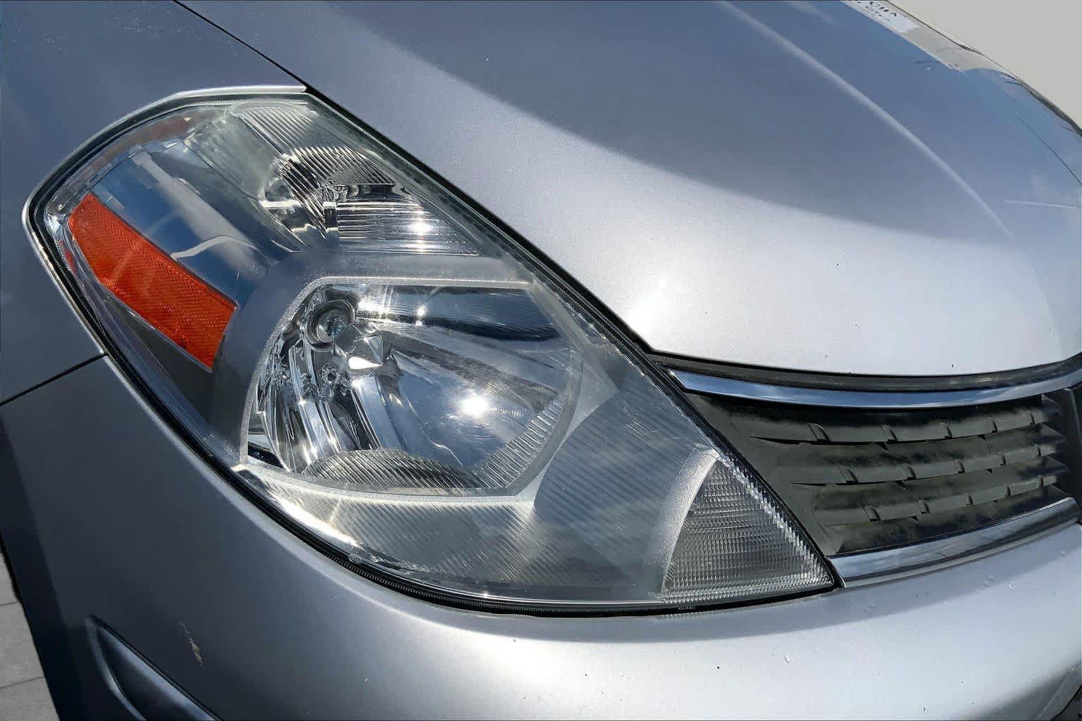 Used 2009 Nissan Versa 1.8 S w/ PWR Pkg FWD image 26