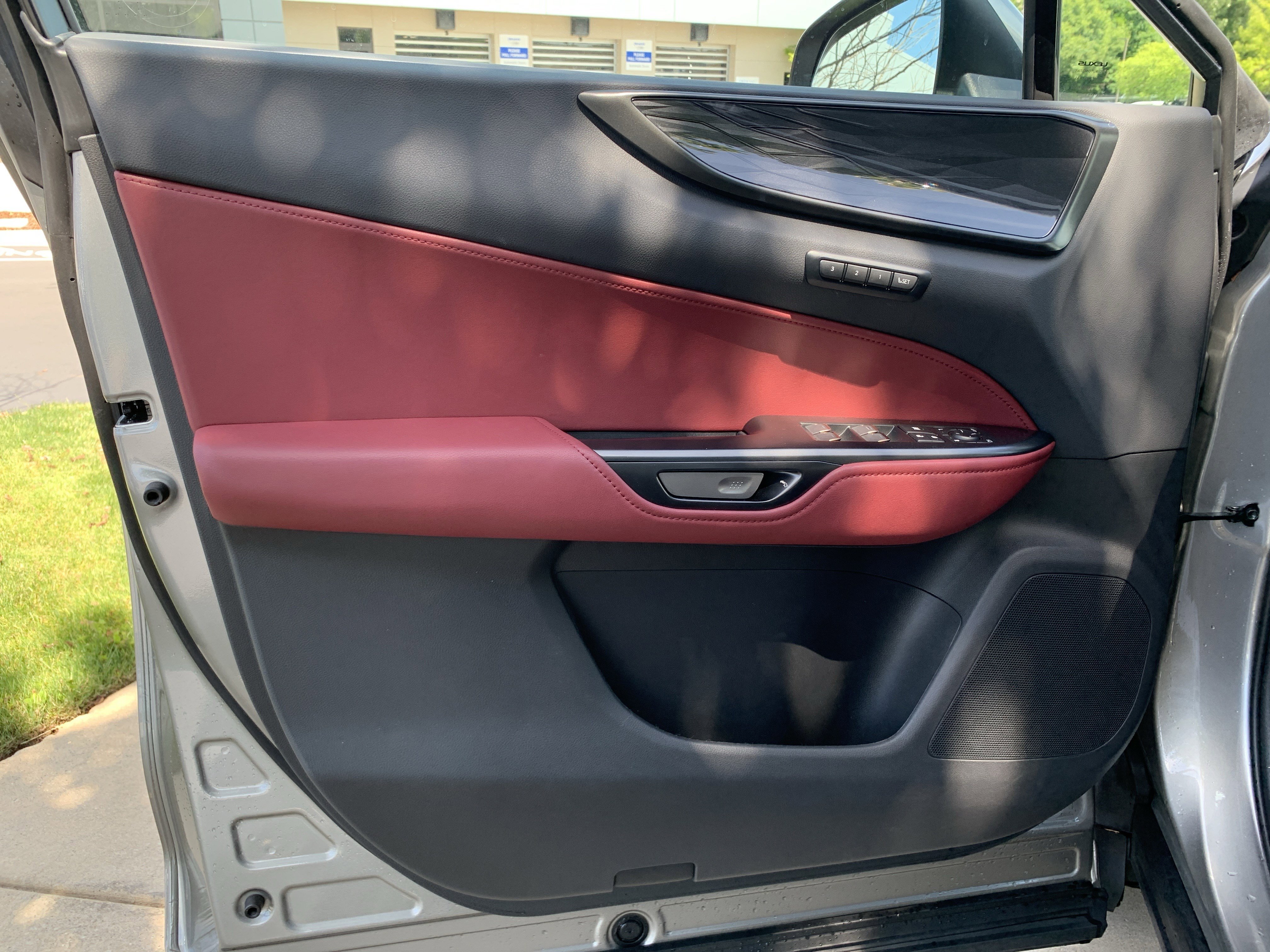 Used 2025 Lexus NX 250 FWD w/ Accessory Package (Z1) image 14