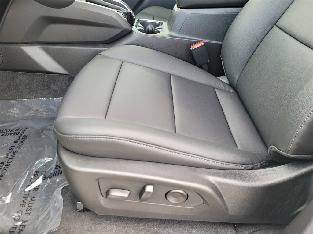 New 2026 GMC Canyon Elevation w/ Convenience Package image 13