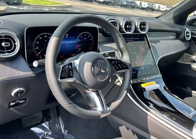 New 2026 Mercedes-Benz GLC 300 4MATIC image 17
