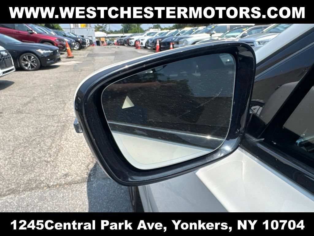 Used 2019 BMW 330i xDrive Sedan w/ M Sport Package AWD/4WD image 29