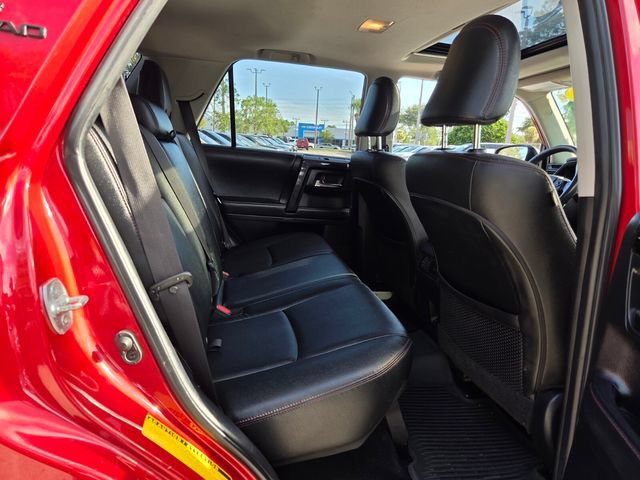 Used 2021 Toyota 4Runner Venture w/ Moonroof Package AWD/4WD image 19