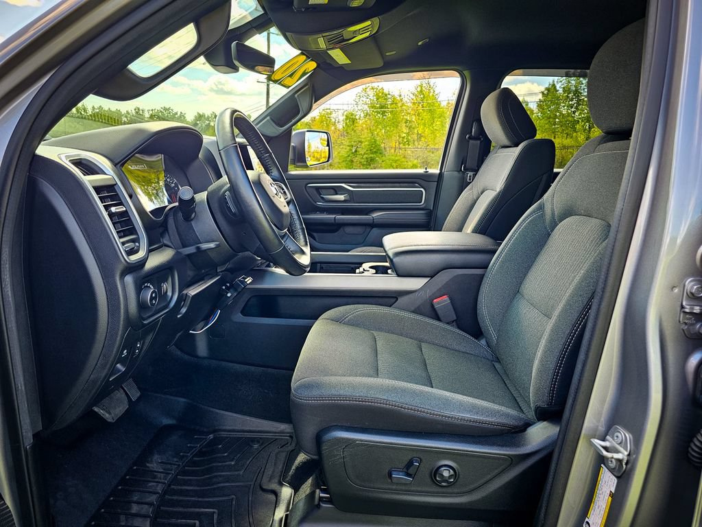 Used 2020 RAM 1500 Big Horn AWD/4WD image 12