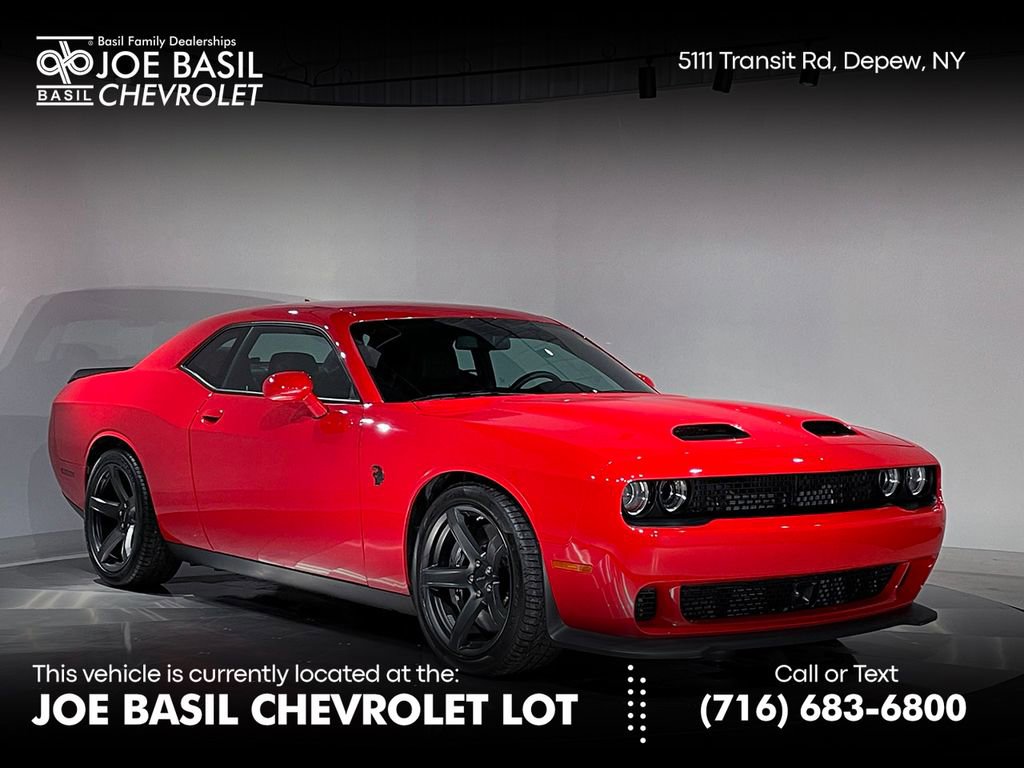 Used 2023 Dodge Challenger SRT Hellcat image 1