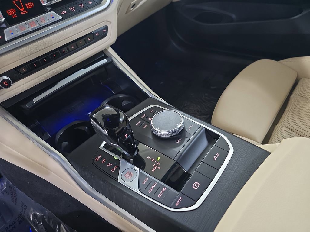 Used 2023 BMW 430i Convertible w/ Parking Assistance Package image 26