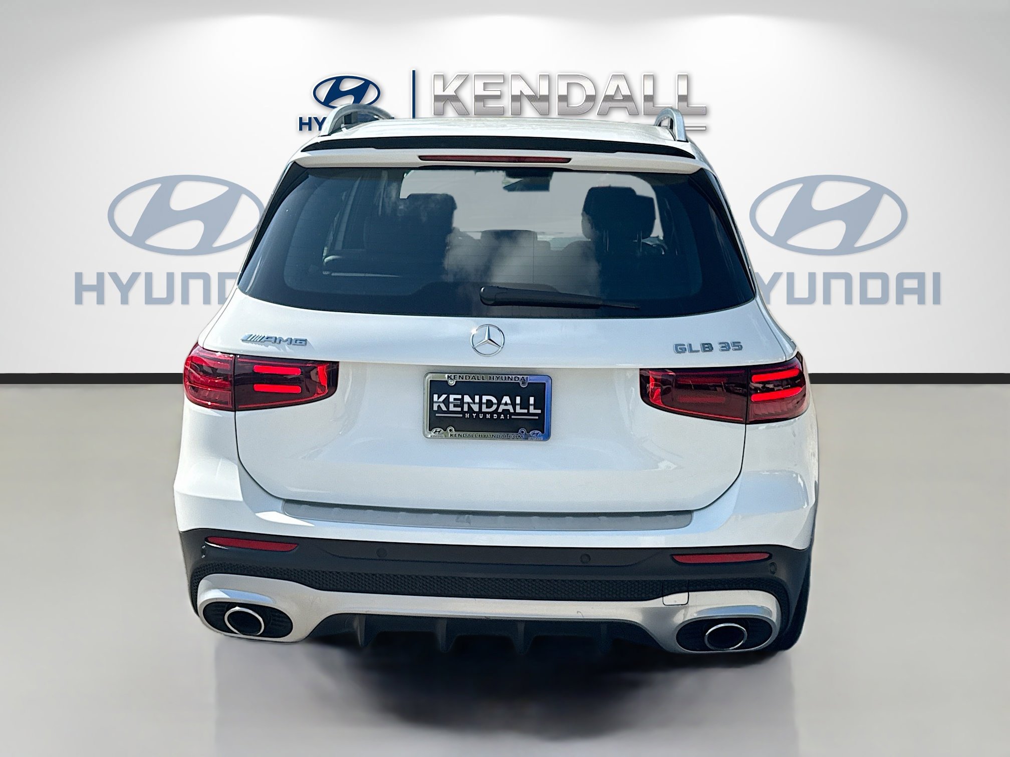 Used 2025 Mercedes-Benz GLB 35 AMG 4MATIC image 5