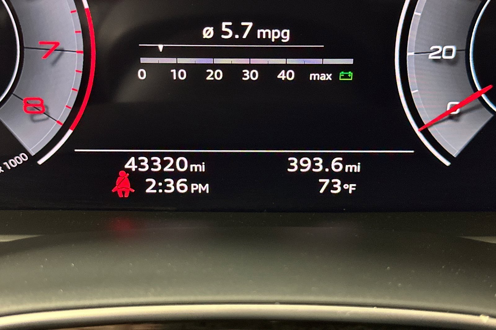 Used 2022 Audi Q8 Premium Plus w/ Premium Plus Package image 23