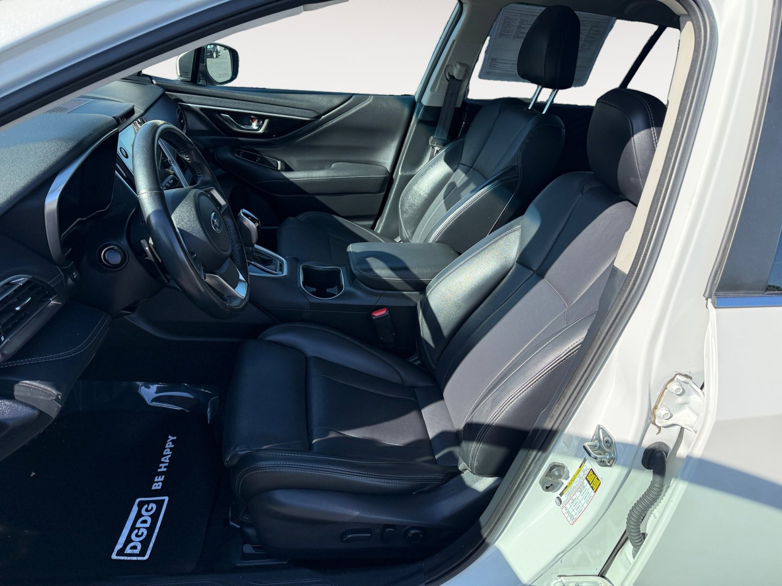 Used 2021 Subaru Outback Limited image 10