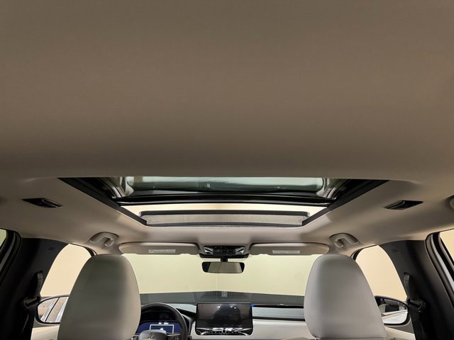 New 2025 Mitsubishi Outlander SE image 21