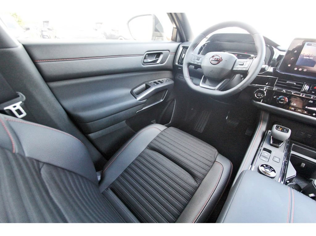 New 2026 Nissan Pathfinder Rock Creek AWD/4WD image 6