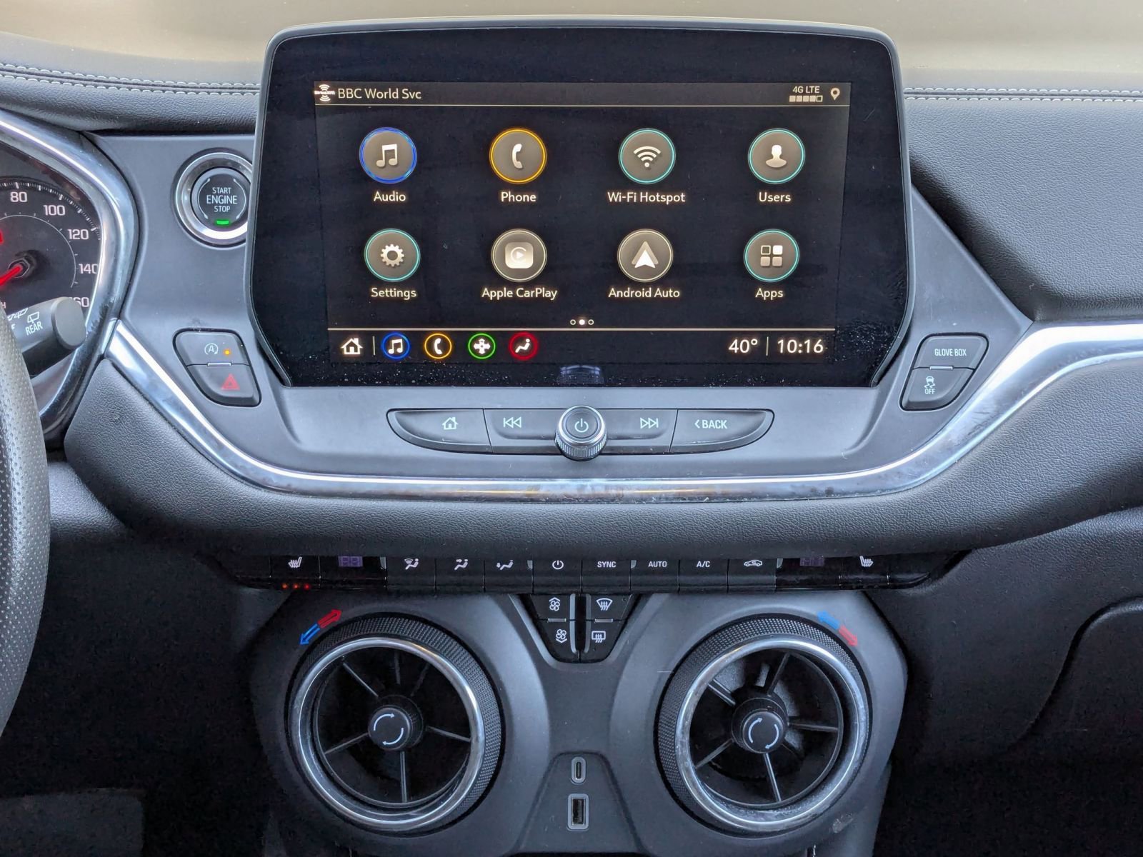 Used 2025 Chevrolet Blazer LT FWD image 28