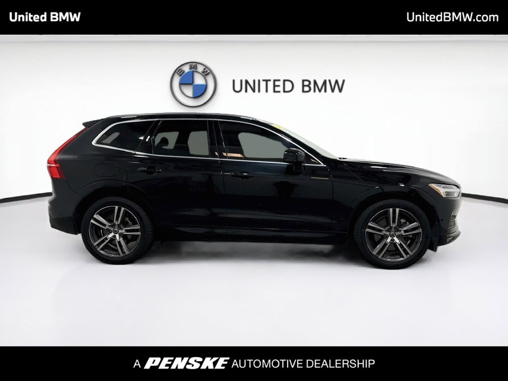 Used 2018 Volvo XC60 T6 Momentum w/ Convenience Package AWD/4WD image 4