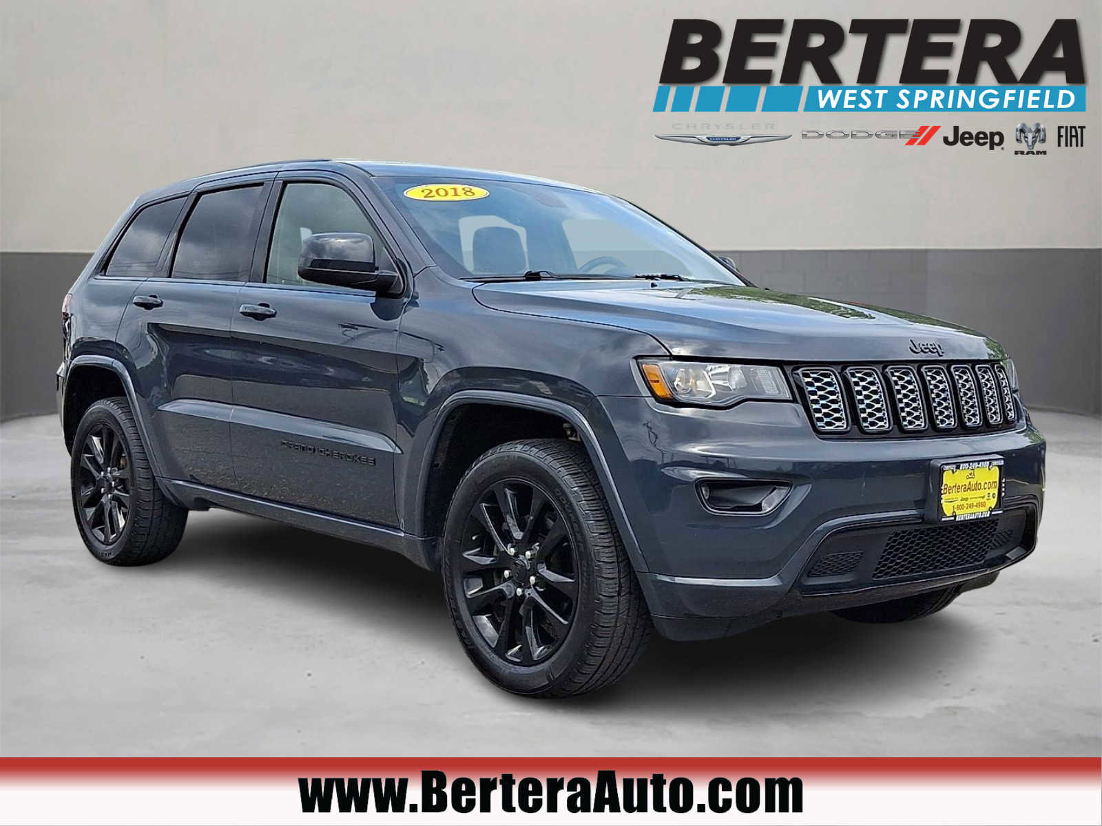 Used 2018 Jeep Grand Cherokee Altitude AWD/4WD image 1