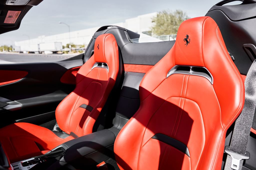 Used 2024 Ferrari SF90 Spider image 49