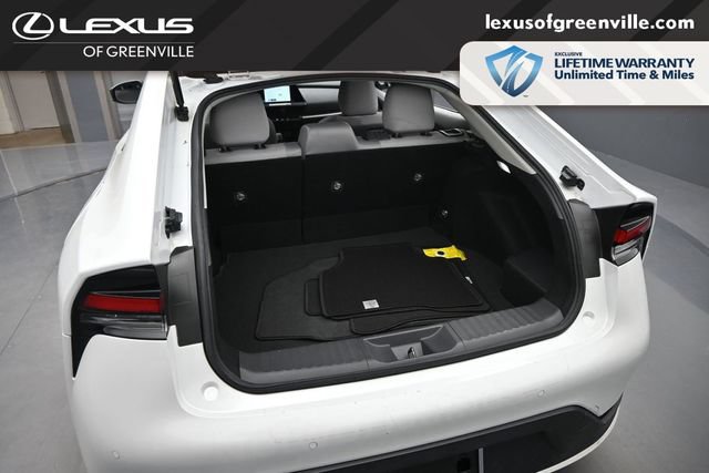 Used 2023 Toyota Prius LE FWD image 28