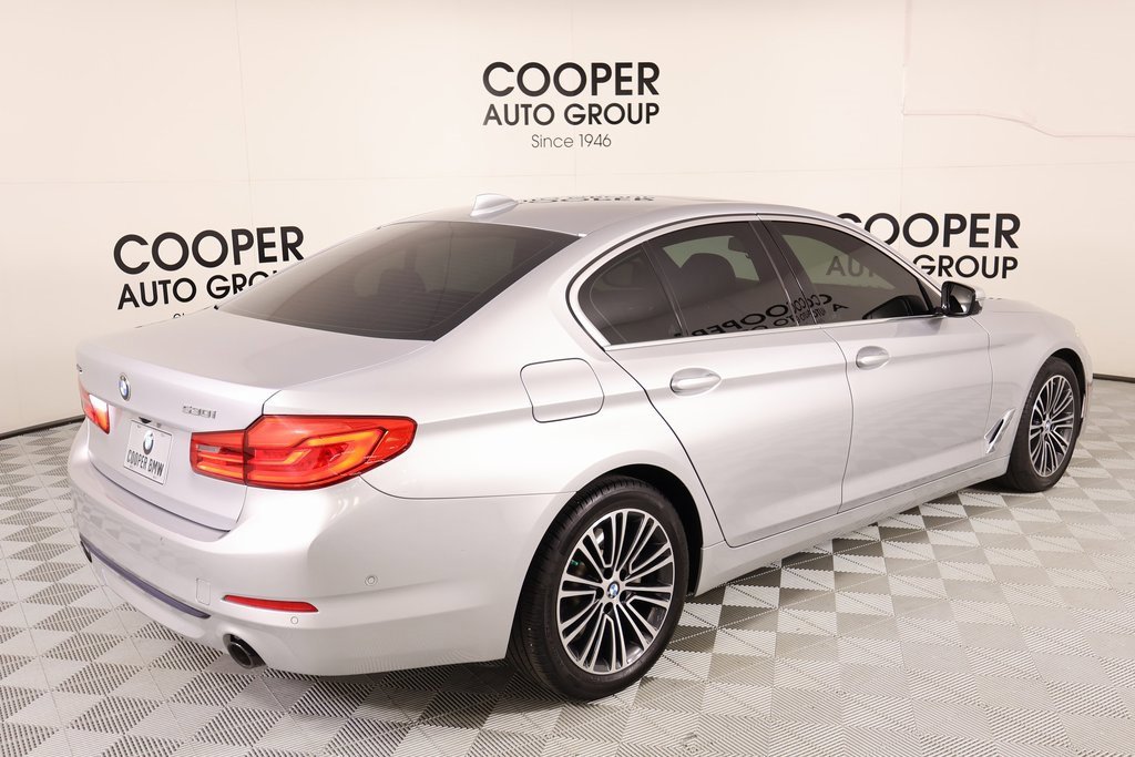Used 2019 BMW 530i w/ Premium Package image 23