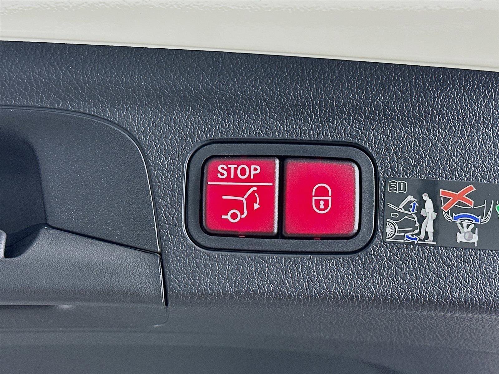 Certified 2026 Mercedes-Benz GLE 450 4MATIC image 36