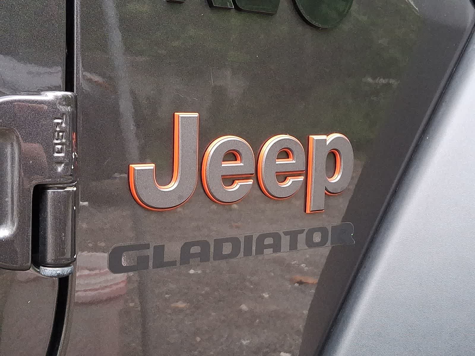 Used 2022 Jeep Gladiator Mojave w/ Trailer Tow Package AWD/4WD image 11