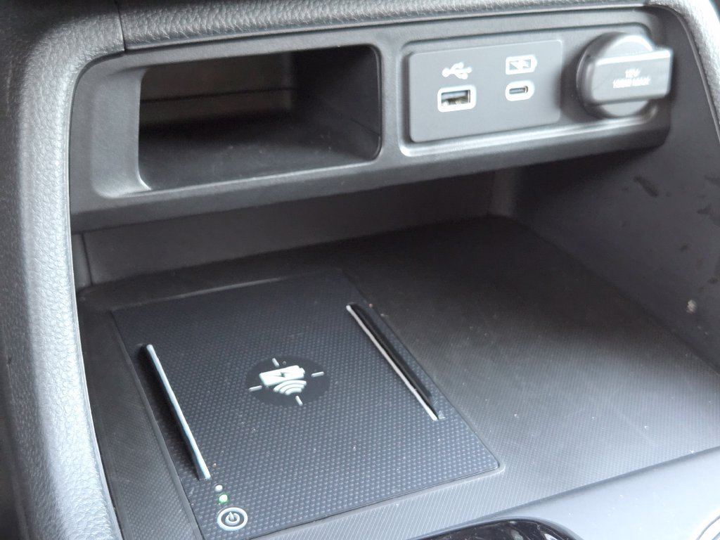 Certified 2025 Honda Pilot Touring image 10