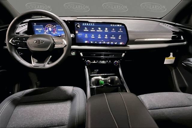 New 2026 Chevrolet Traverse LT w/ Midnight/Sport Edition AWD/4WD image 8