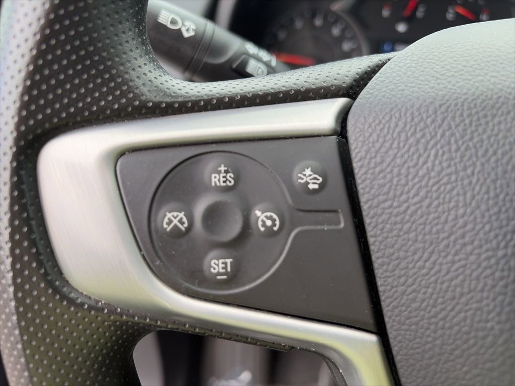 Used 2024 GMC Terrain SLE image 16